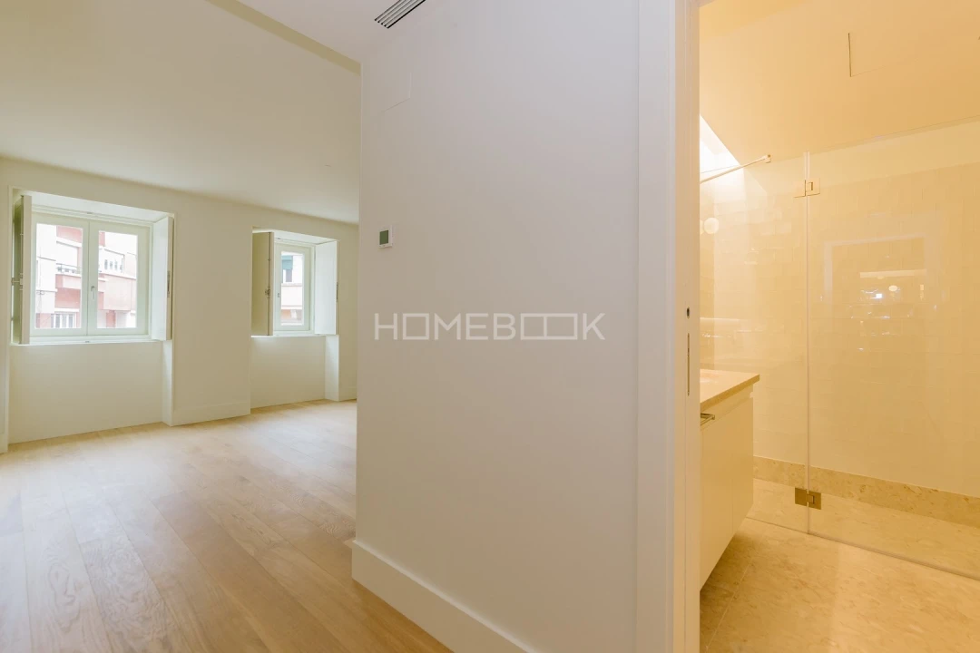Apartamento T3 para Venda em Santo António Foto 16
