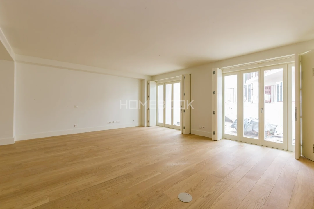 Apartamento T3 para Venda em Santo António Foto 2