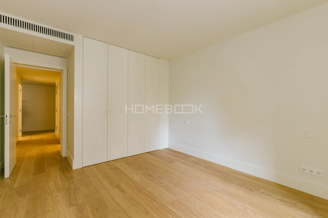 Apartamento T3 para Venda em Santo António Foto 11