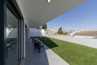 Moradia T3 para Venda em Lagos (São Sebastião e Santa Maria)