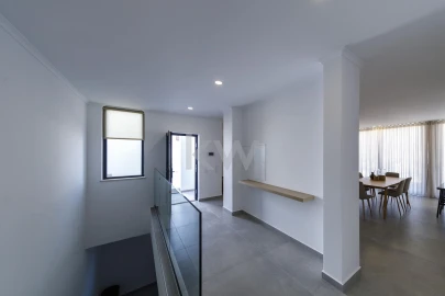 Moradia T3 para Venda em Lagos (São Sebastião e Santa Maria)