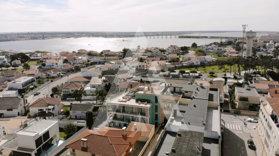 Apartamento T4 para Venda em Gafanha da Nazaré Foto 12