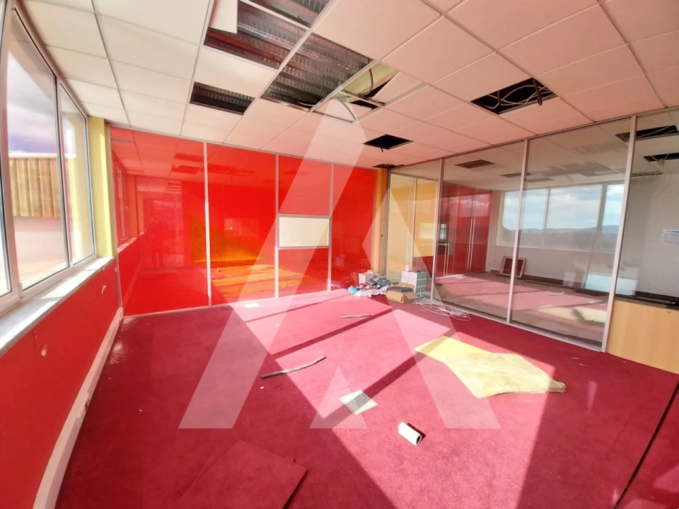 Armazém para Venda em Oliveira de Frades, Souto de Lafões e Sejães Foto 7