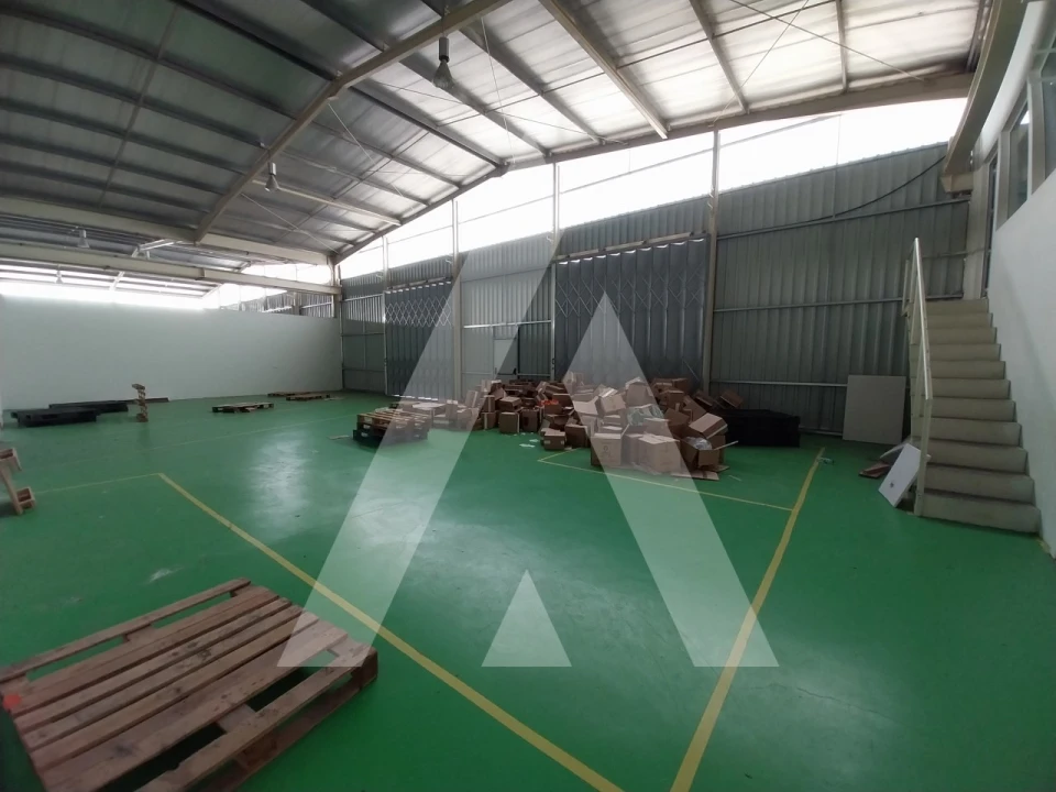 Armazém para Venda em Oliveira de Frades, Souto de Lafões e Sejães Foto 24