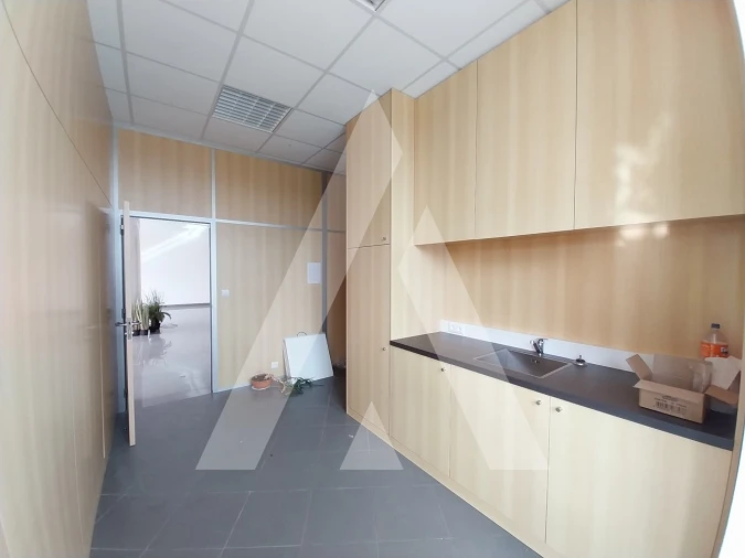 Armazém para Venda em Oliveira de Frades, Souto de Lafões e Sejães Foto 13