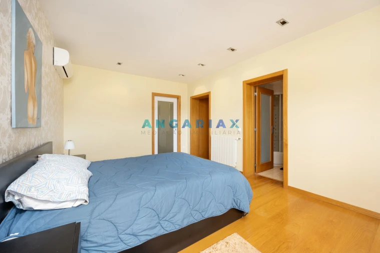 Moradia T4 para Venda em Pelariga Foto 24