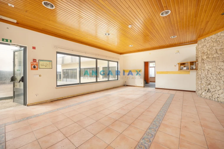 Moradia T4 para Venda em Pelariga Foto 5