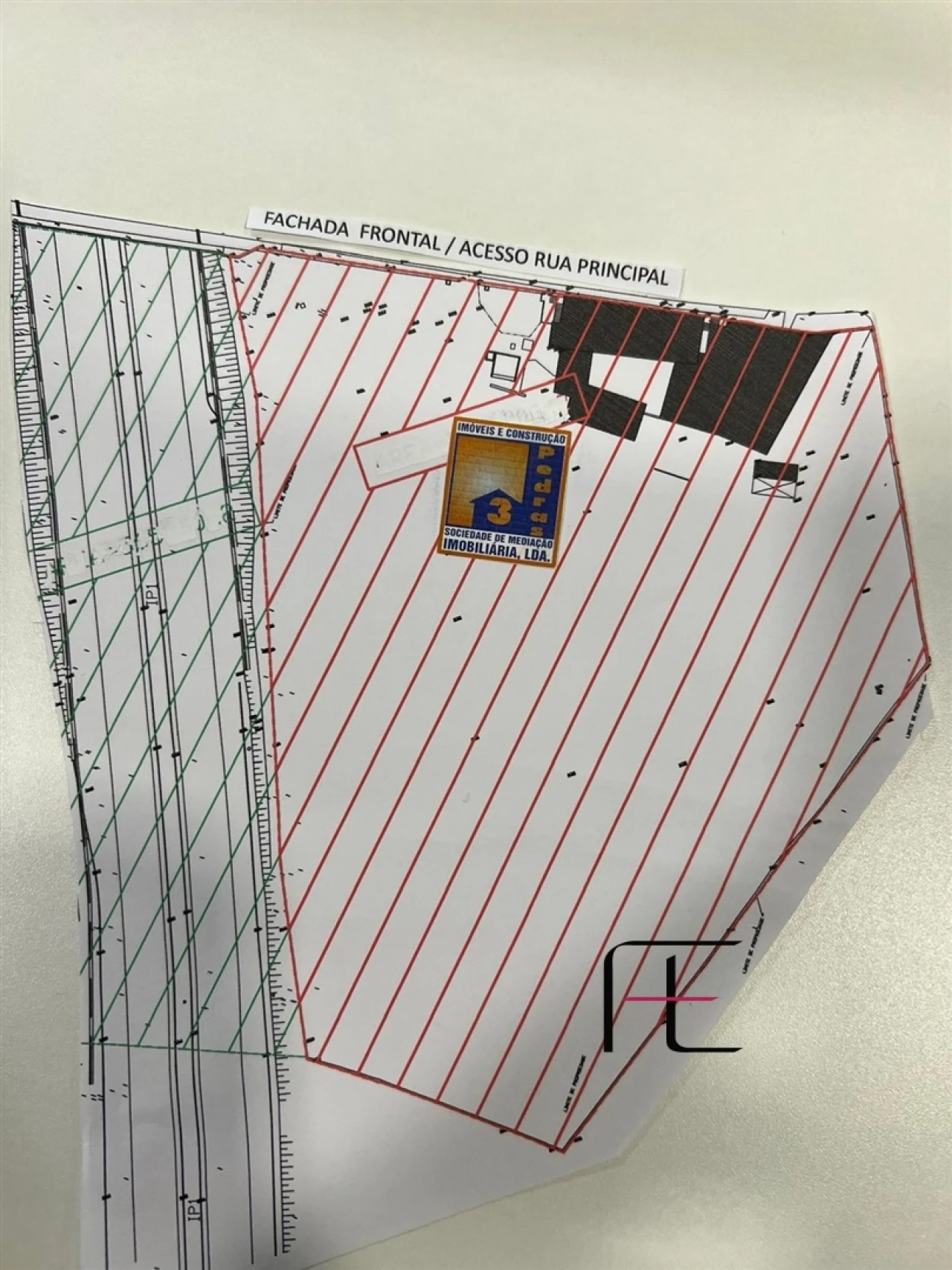 Terreno para Venda em Vilar de Andorinho Foto 12