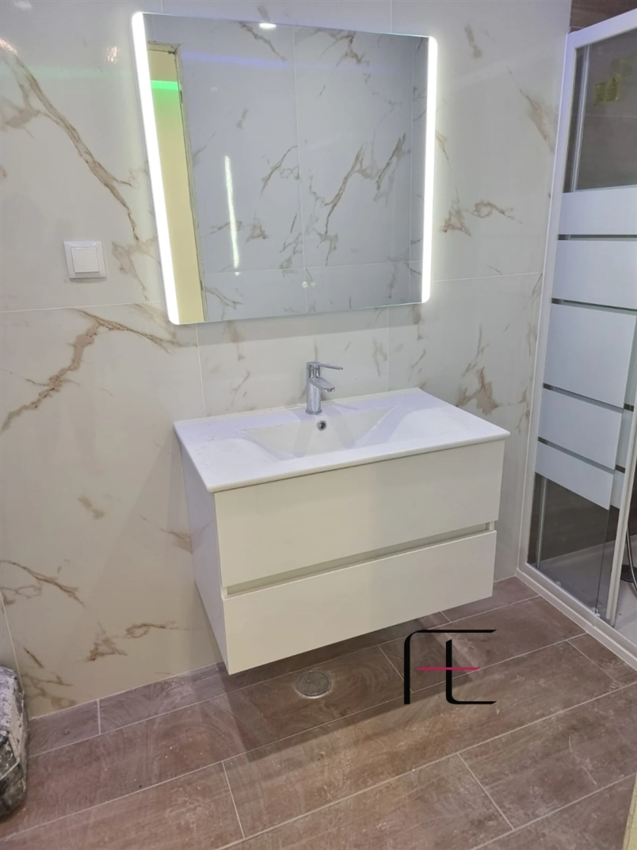 Prédio para Venda em Faro (Sé e São Pedro) Foto 1