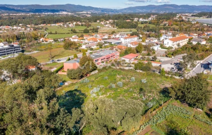 Terreno Comércio / Armazém para Venda em Lago