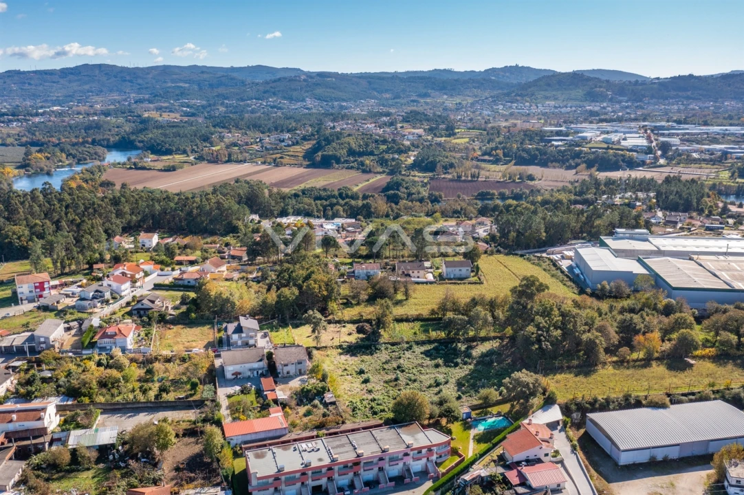 Terreno Comércio / Armazém para Venda em Lago Foto 10