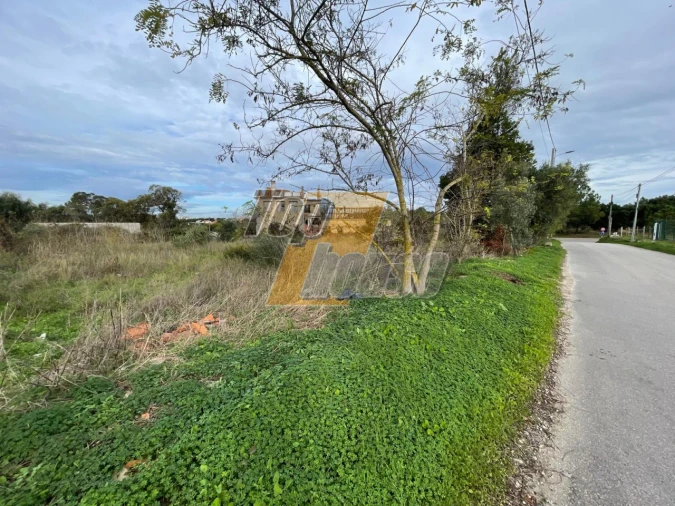 Terreno para Venda em Seixal, Arrentela e Aldeia de Paio Pires Foto 14