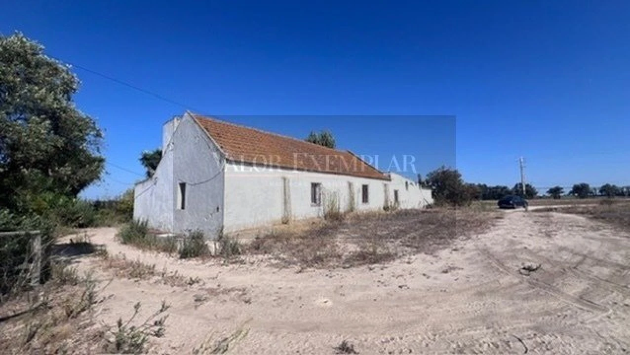 Moradia T4 para Venda em Alcochete Foto 1
