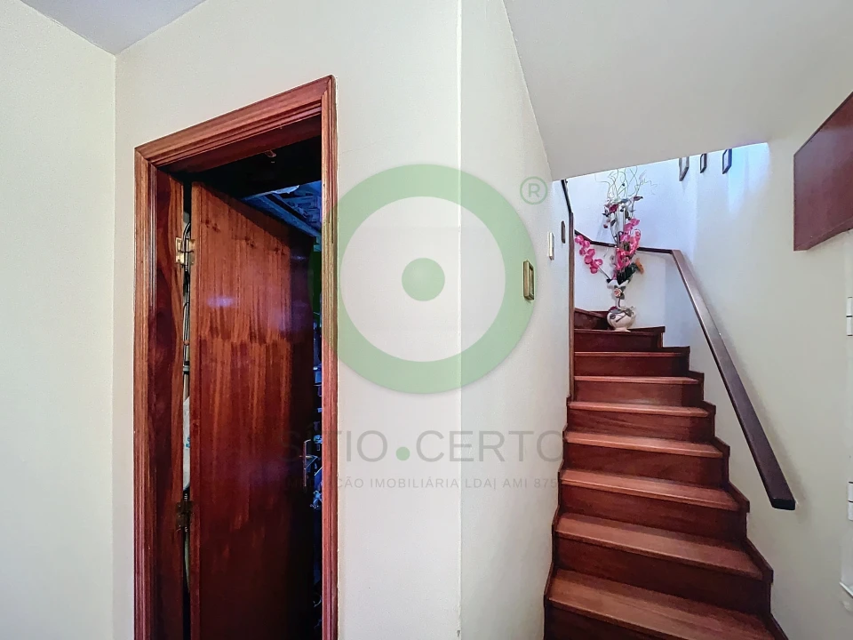 Moradia T3 para Venda em Carvalhais Foto 18