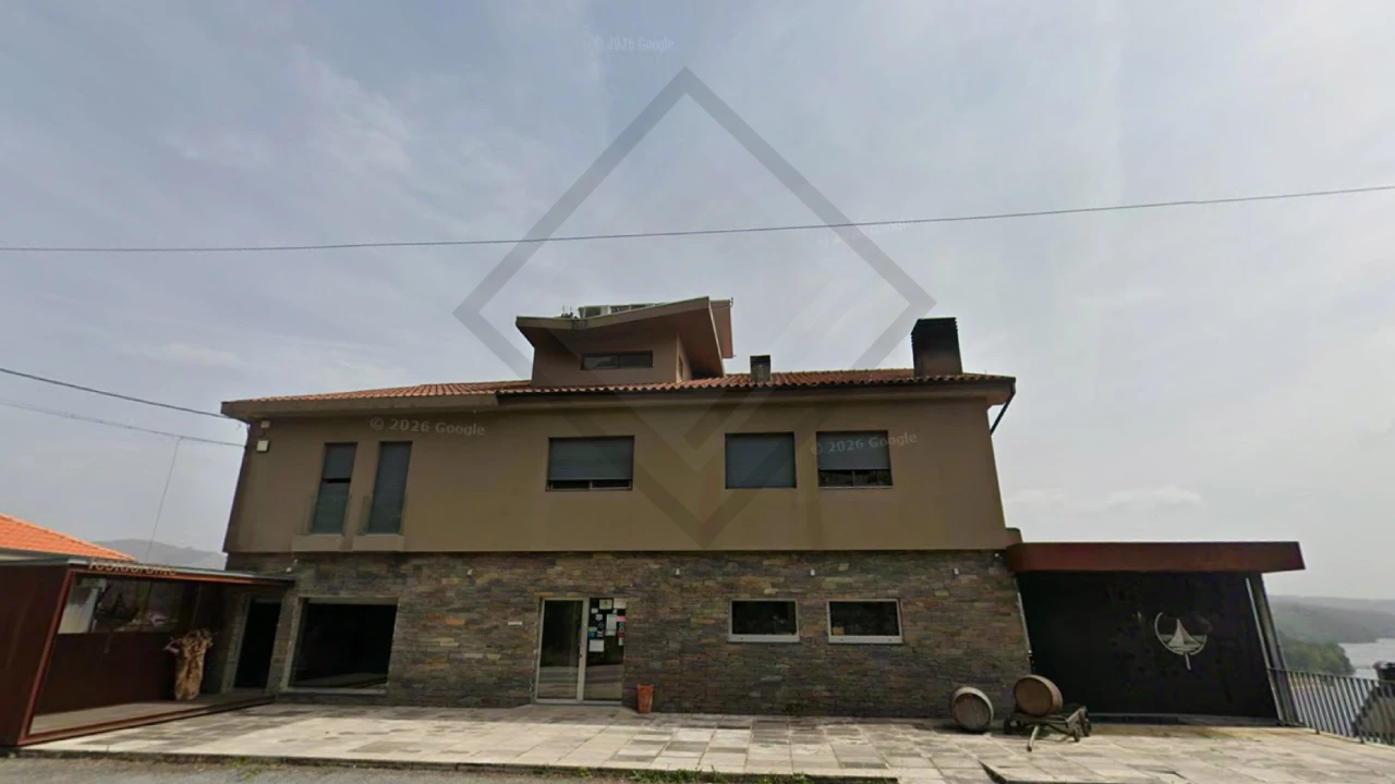 Negócio para Venda em Gondomar (São Cosme), Valbom e Jovim Foto 3