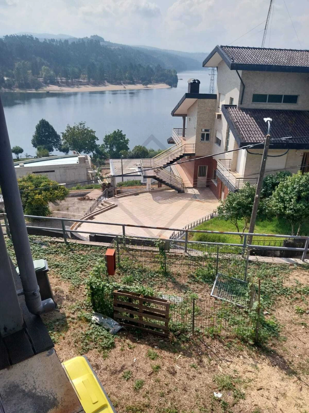 Negócio para Venda em Gondomar (São Cosme), Valbom e Jovim Foto 1