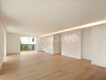 Apartamento T4 para Venda em Cascais e Estoril