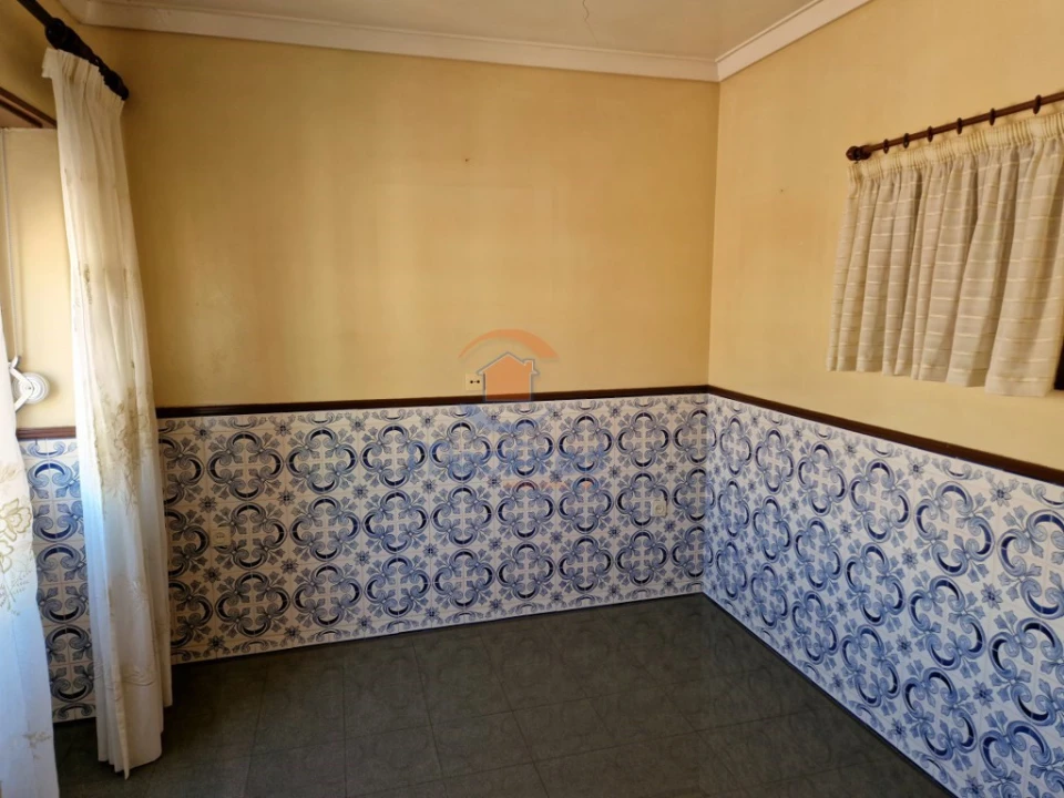 Apartamento T2 para Venda em Pontinha e Famões Foto 23
