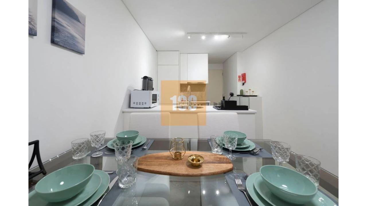Apartamento T1 para Venda em Cedofeita, Santo Ildefonso, Sé, Miragaia, São Nicolau e Vitória Foto 9