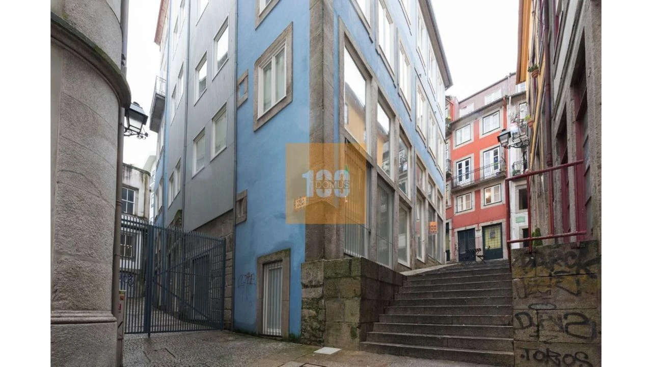 Apartamento T1 para Venda em Cedofeita, Santo Ildefonso, Sé, Miragaia, São Nicolau e Vitória Foto 30