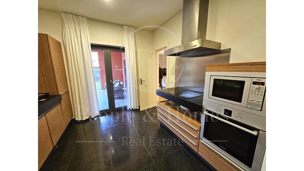 Apartamento T2 para Venda em Cascais e Estoril Foto 8