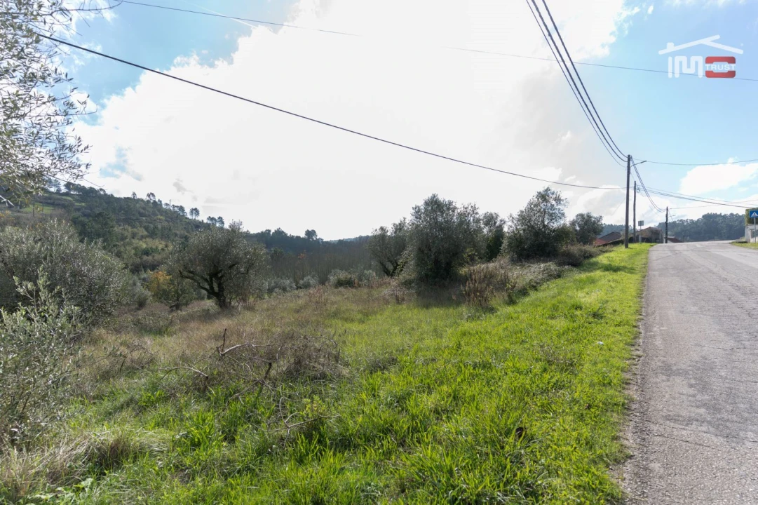 Terreno P/ Prédio para Venda em Espite Foto 9