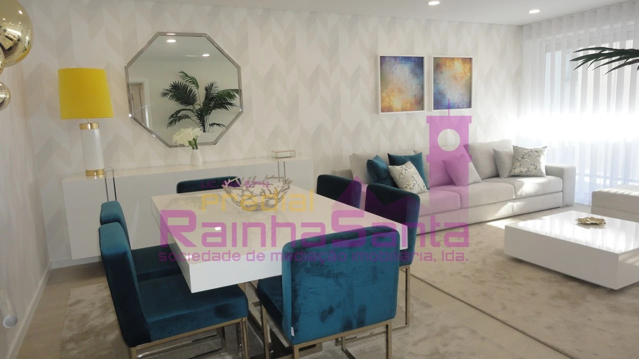 Apartamento T4 para Venda em Buarcos Foto 5