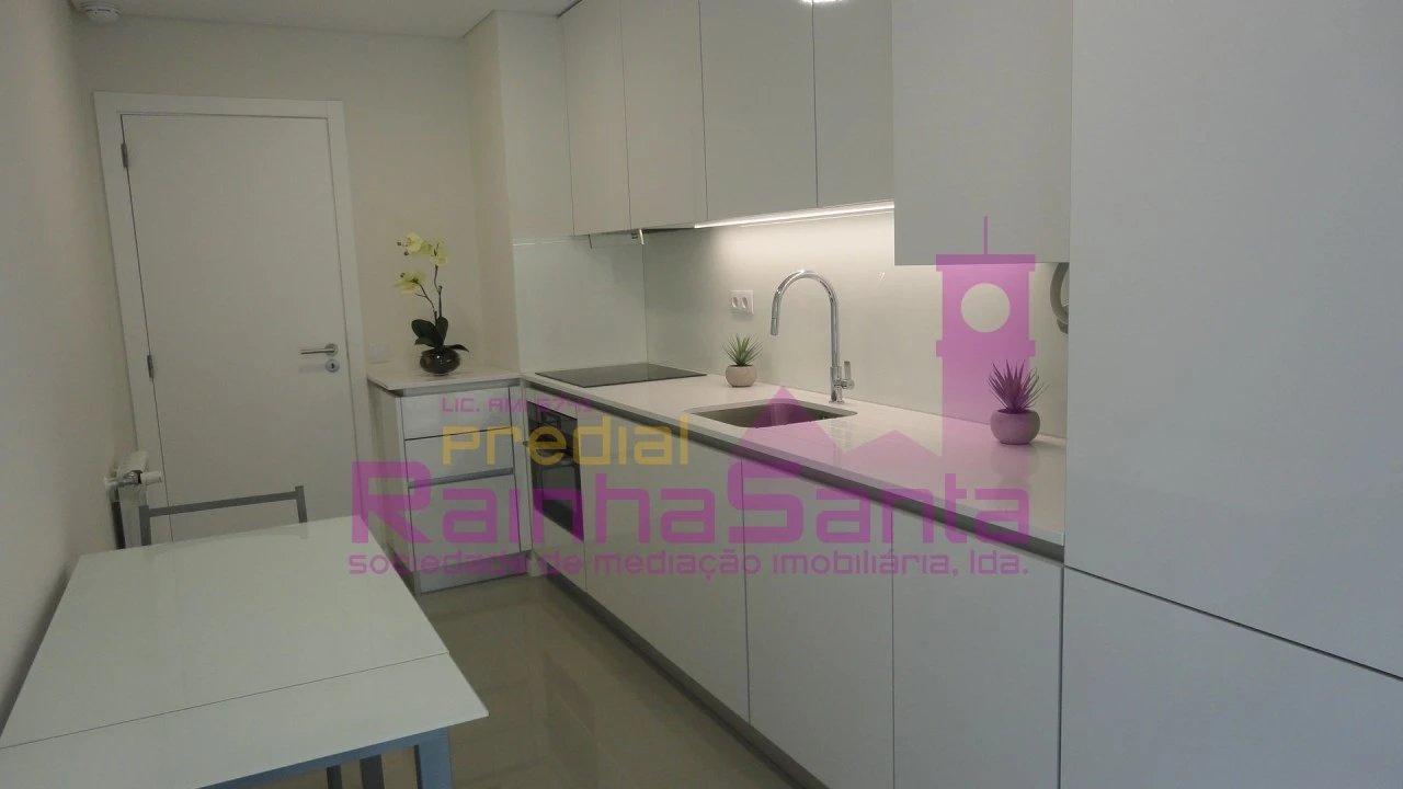 Apartamento T4 para Venda em Buarcos Foto 24