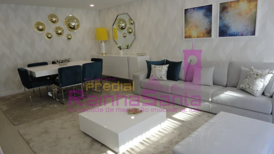 Apartamento T4 para Venda em Buarcos Foto 2