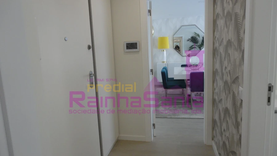 Apartamento T4 para Venda em Buarcos Foto 9