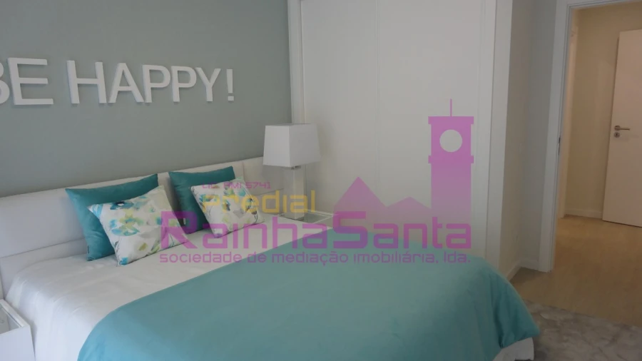 Apartamento T4 para Venda em Buarcos Foto 16