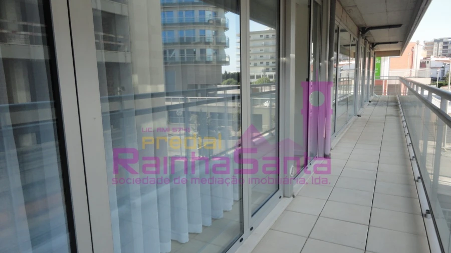 Apartamento T4 para Venda em Buarcos Foto 22