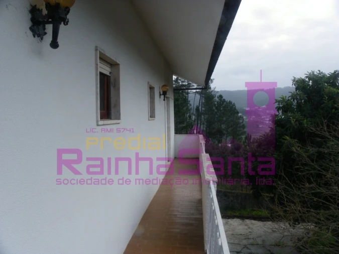 Moradia T3 para Venda em Almalagues