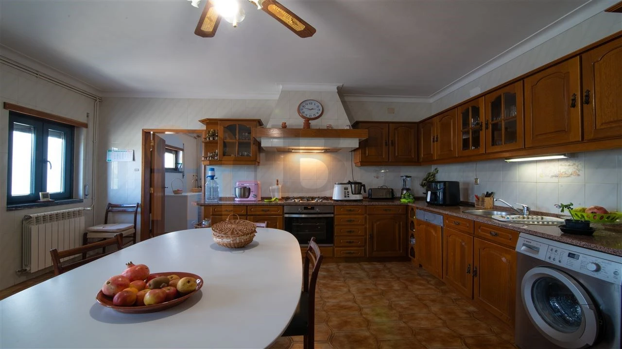 Quinta T4 para Venda em Vila Nova da Baronia Foto 6