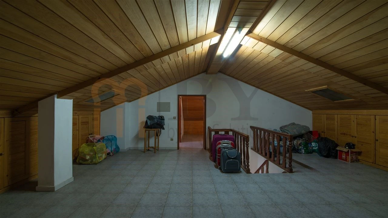 Quinta T4 para Venda em Vila Nova da Baronia Foto 17