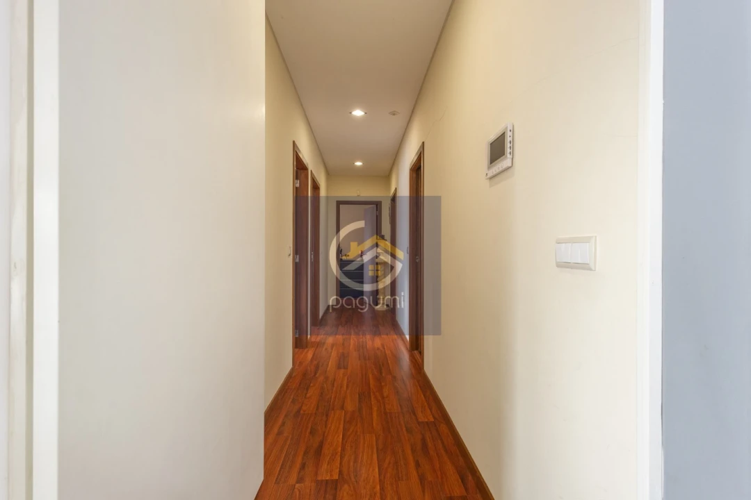 Moradia T3 para Venda em Constance Foto 11