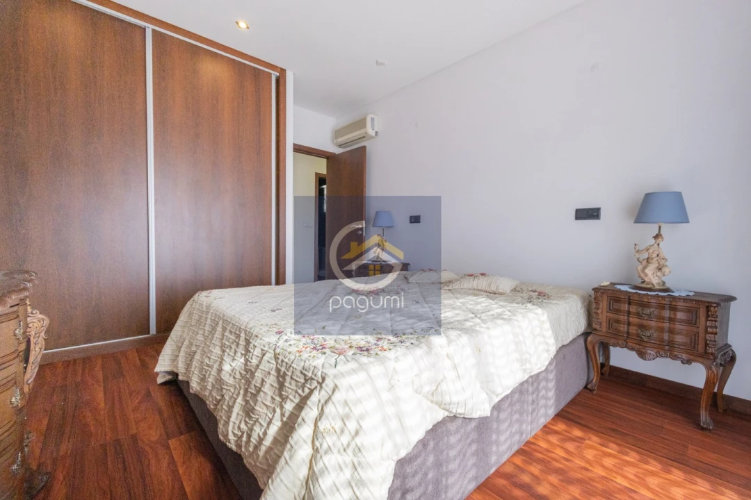 Moradia T3 para Venda em Constance Foto 16