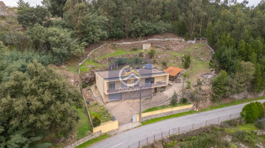 Moradia T3 para Venda em Constance Foto 29