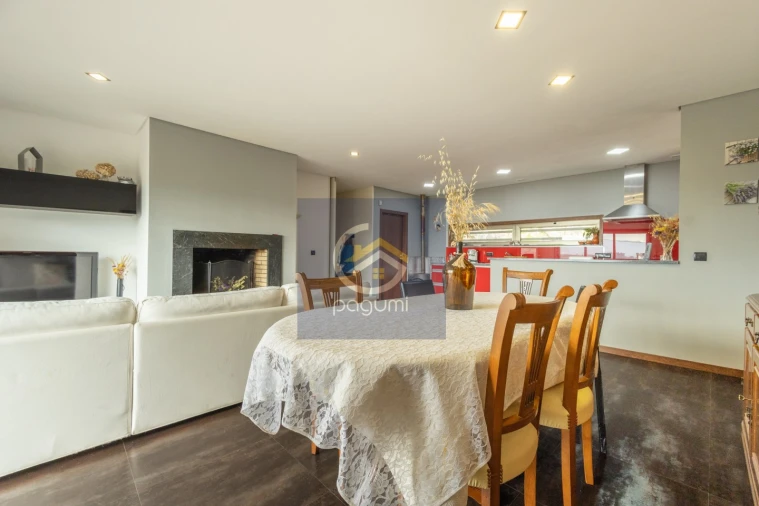 Moradia T3 para Venda em Constance Foto 5