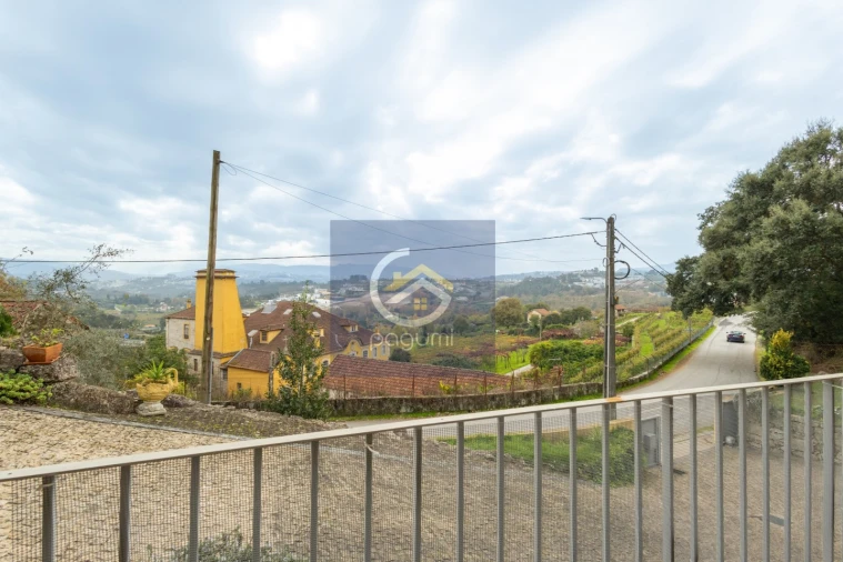 Moradia T3 para Venda em Constance Foto 25