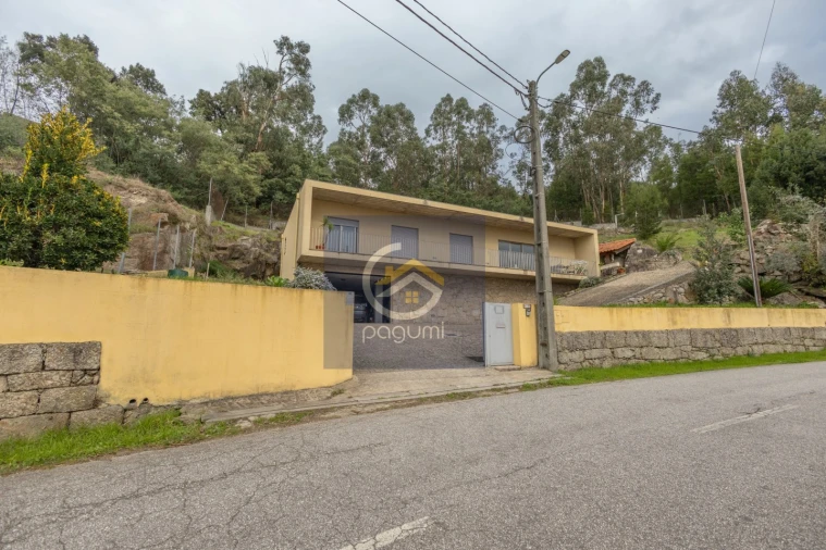 Moradia T3 para Venda em Constance Foto 28