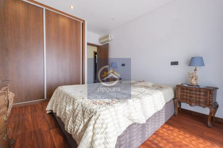 Moradia T3 para Venda em Constance Foto 16