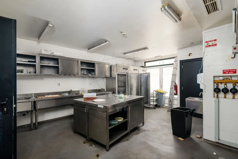 Loja para Venda em Águas Livres Foto 14