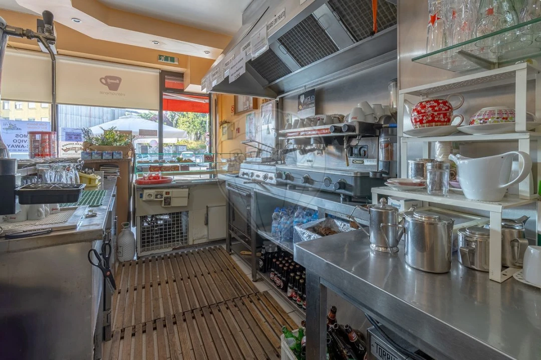 Negócio para Venda em Mafamude e Vilar do Paraíso Foto 11