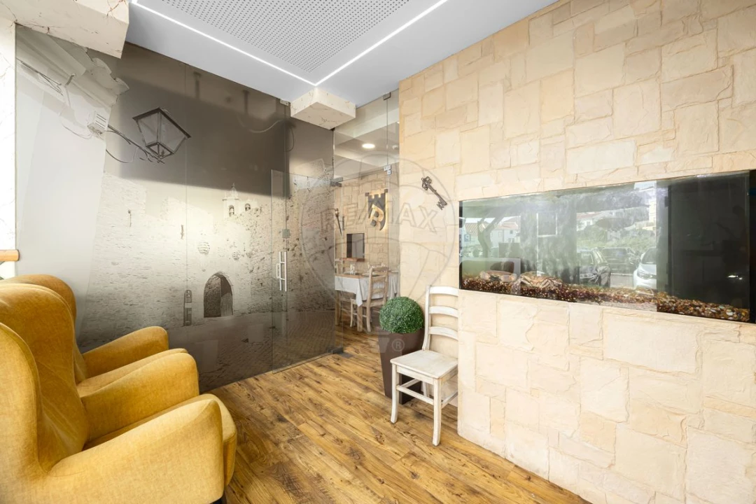 Loja para Venda em Santa Maria, São Pedro e Matacães Foto 3