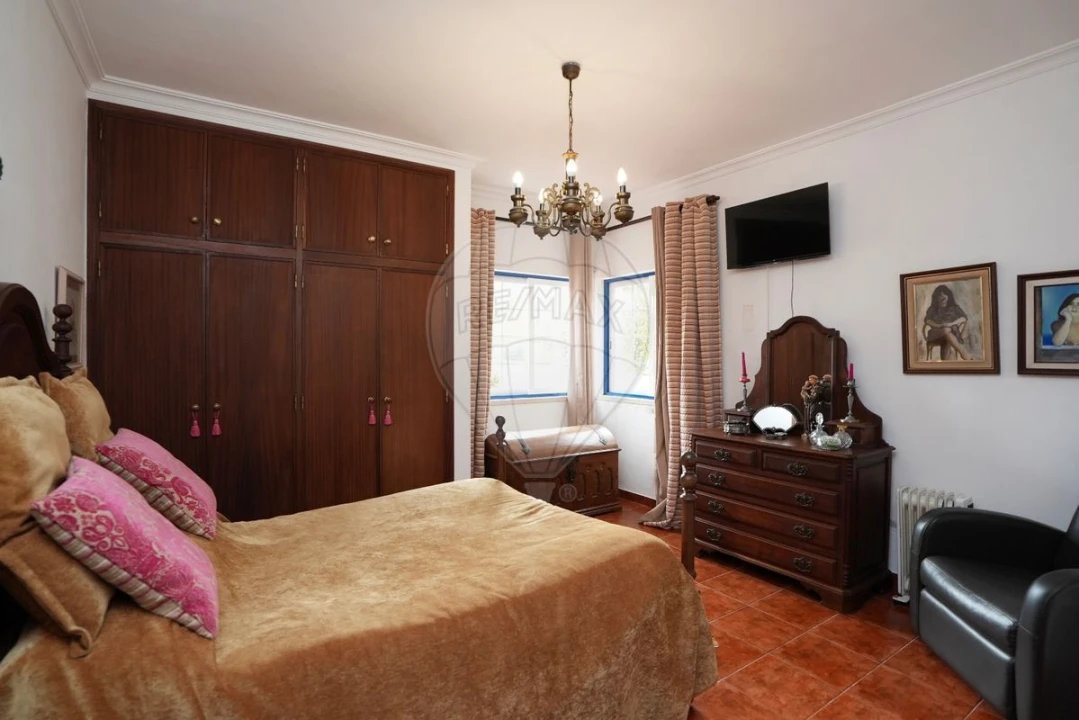 Quinta T4 para Venda em Castanheira do Ribatejo e Cachoeiras Foto 18