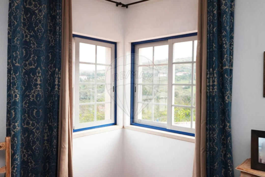 Quinta T4 para Venda em Castanheira do Ribatejo e Cachoeiras Foto 16