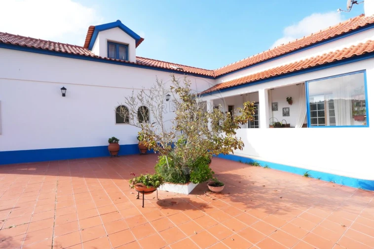 Quinta T4 para Venda em Castanheira do Ribatejo e Cachoeiras Foto 4