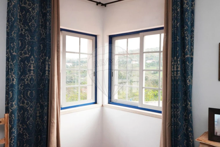 Quinta T4 para Venda em Castanheira do Ribatejo e Cachoeiras Foto 16