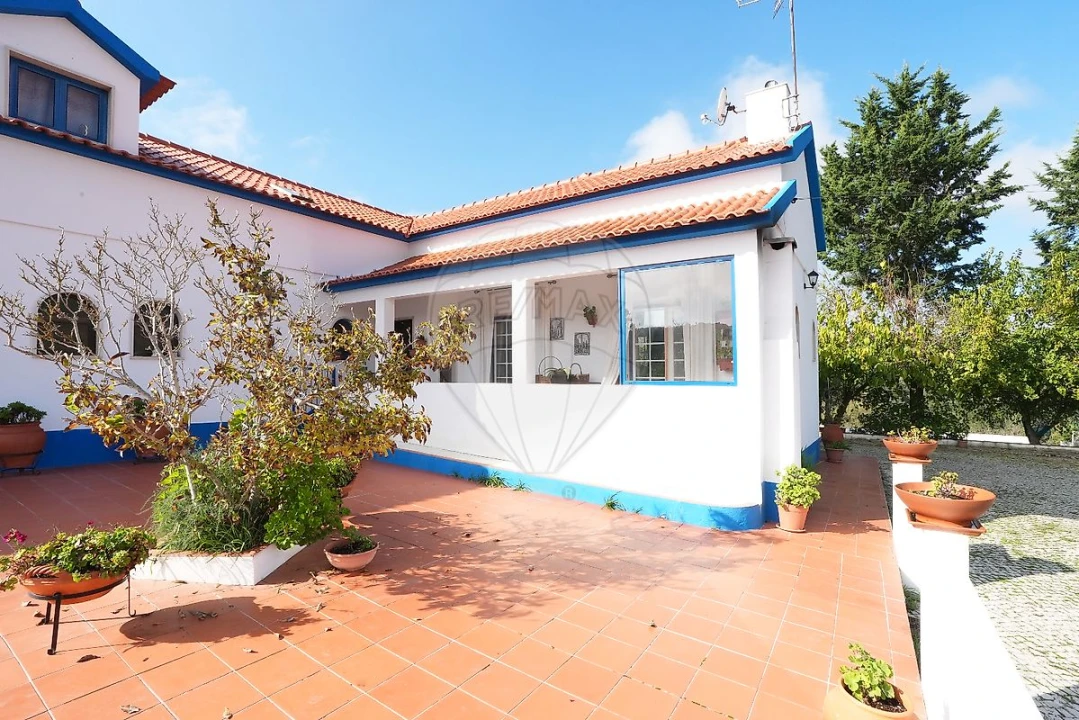 Quinta T4 para Venda em Castanheira do Ribatejo e Cachoeiras Foto 3